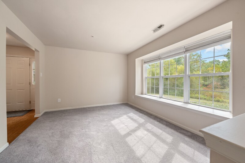 Building Photo - 1408 Black Walnut Dr