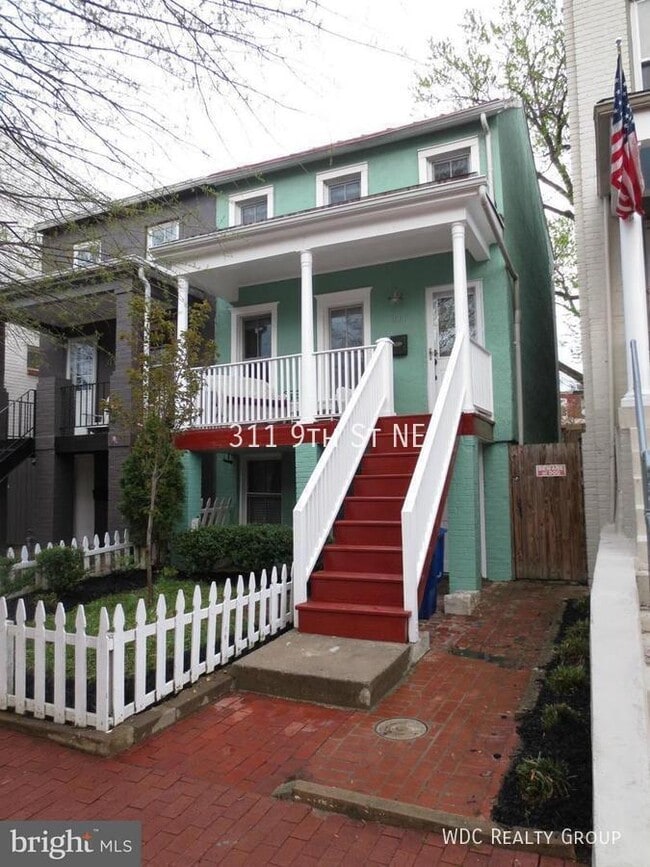 Building Photo - 311 9th St NE