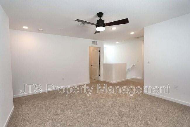 Building Photo - 4256 Aura Way