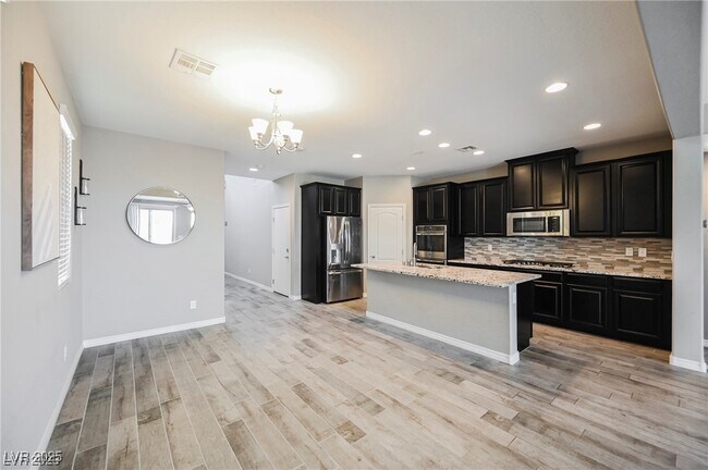 Building Photo - 3392 Satori Ct