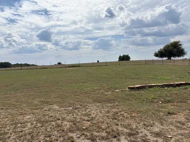 Building Photo - 23185 CR 3520