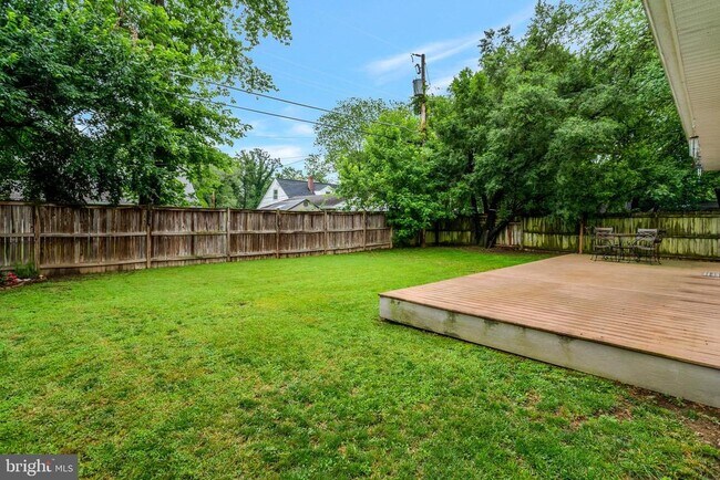 Building Photo - 6735 Williams Dr