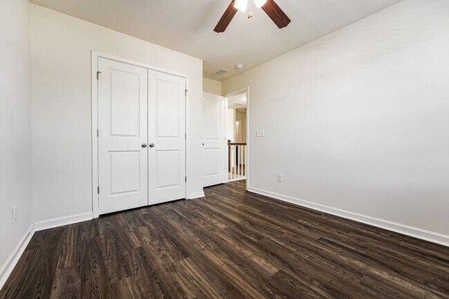 Building Photo - Beautifully Maintained 3 Bed 2.5 Bath Home in Sophia Landing
