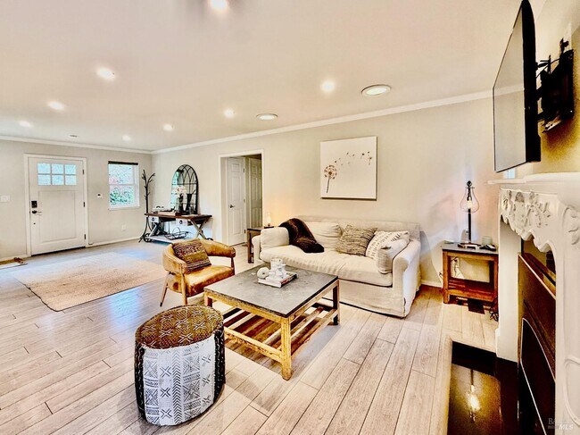 Building Photo - 1607 Foothill Blvd