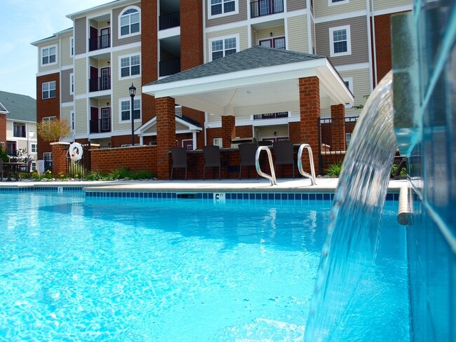 Building Photo - A4 | 1 Bed 1.5 Bath | 911 sf | $1593-$1912 | 6 to 15 month lease terms