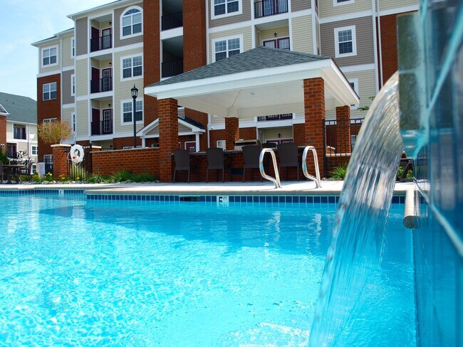 Building Photo - B1 | 2 Bed 2 Bath | 1135 sf | $1860-$2139 | 6 to 15 month lease terms