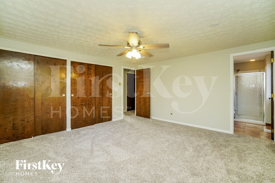 Building Photo - 6320 Middleboro Ct