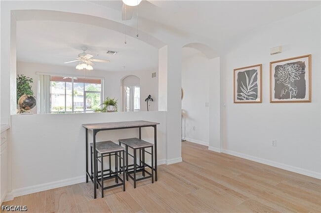 Building Photo - 9601 Spanish Moss Way