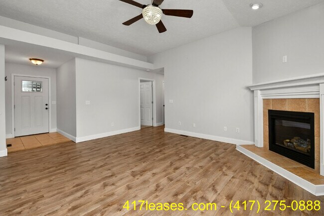 Building Photo - 5384 Soapberry Ct