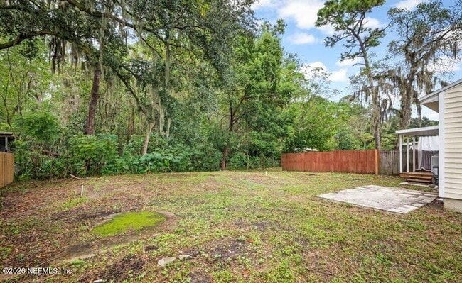 Building Photo - 2514 Peach Dr