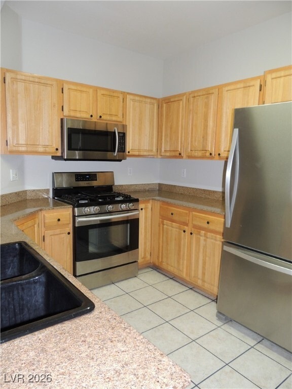 Building Photo - 8555 W Russell Rd