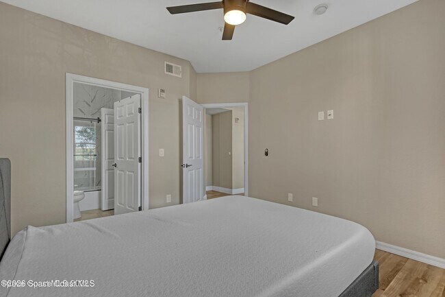 Building Photo - 1747 Sophias Dr