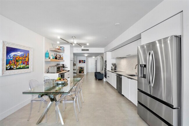 Building Photo - 6620 Indian Creek Dr