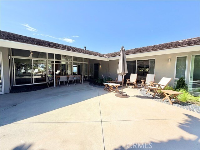 Building Photo - 2490 Monaco Dr