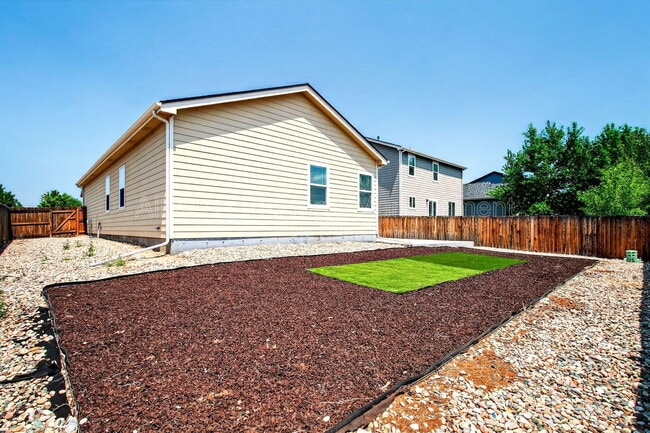 Building Photo - 10051 Seawolf Dr