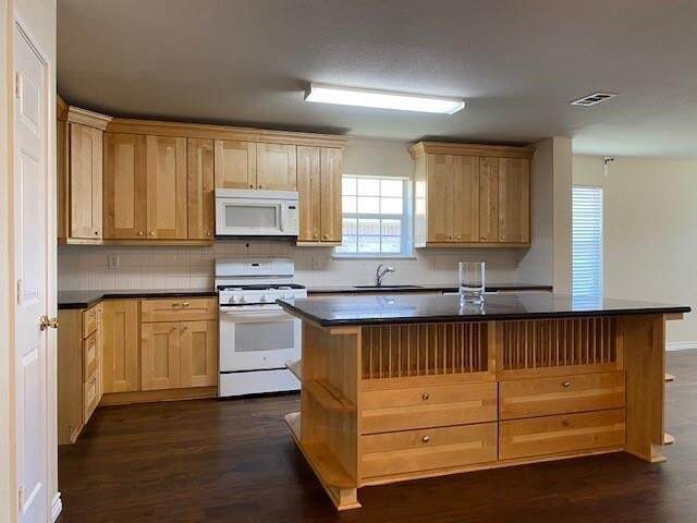 Building Photo - 12261 Peak Cir