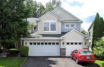 Building Photo - 2119 Horncastle Ln