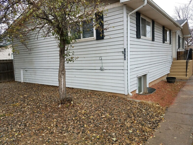 Building Photo - 3530 Pueblo Street