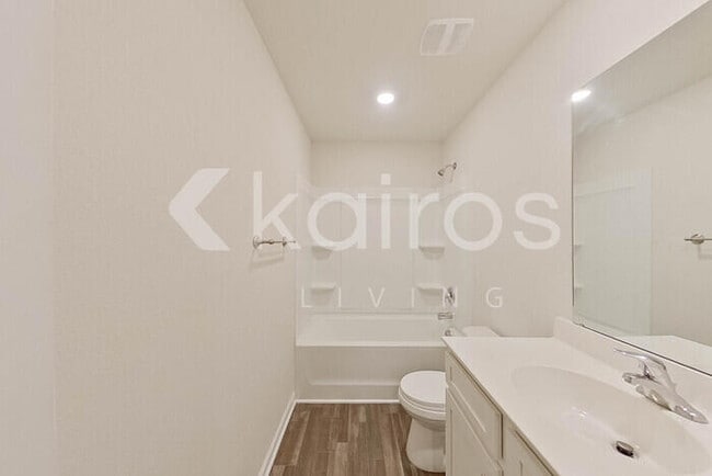 Building Photo - 354 Common Reed Dr