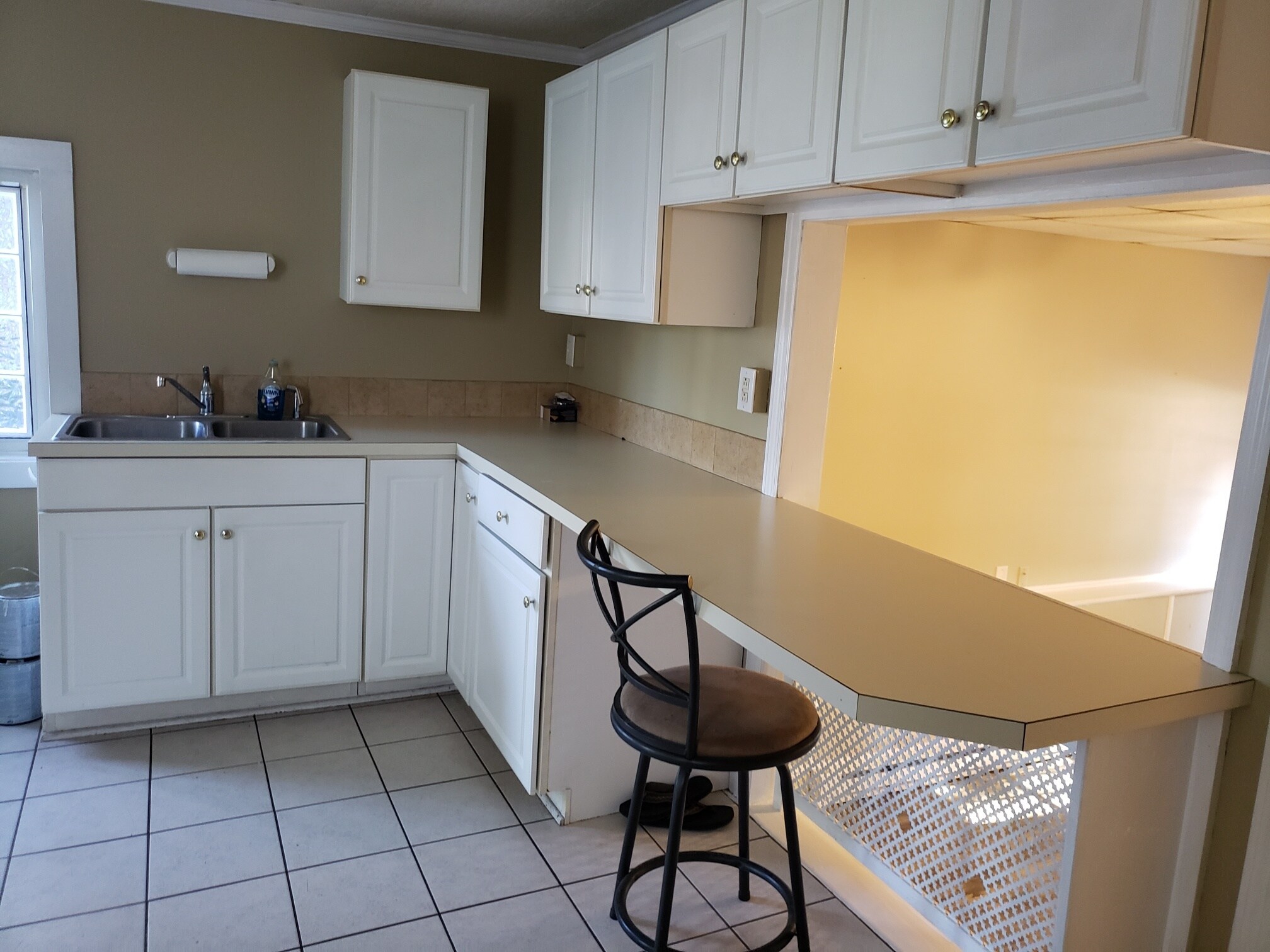 Kitchen - 507 Bennett St