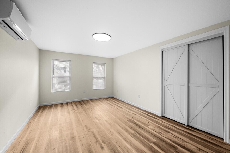 Building Photo - 346 Bennett St