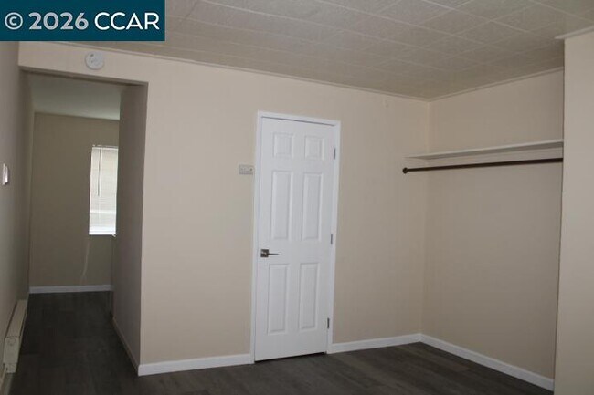 Building Photo - 2029 Nevin Ave