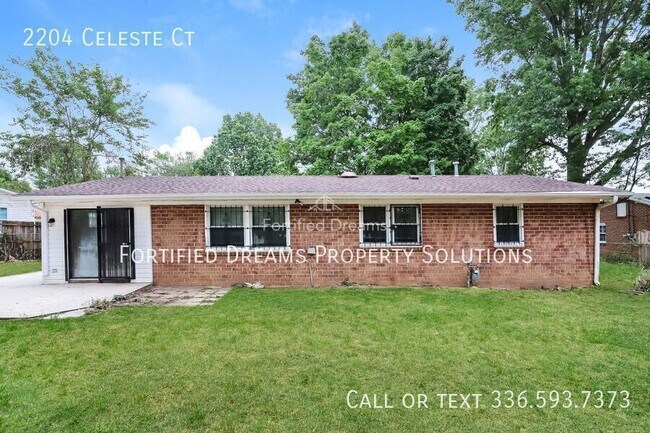 Building Photo - 2204 Celeste Ct