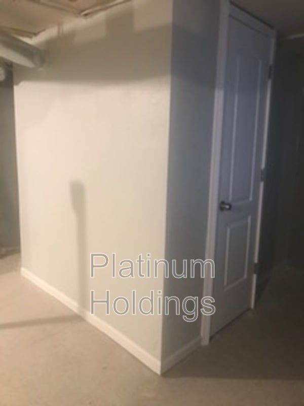 Building Photo - 1115 Villaview Rd