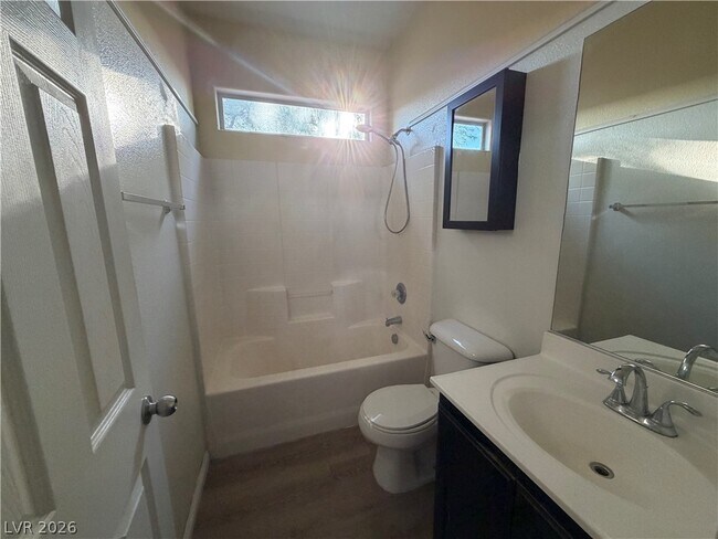 Building Photo - 9196 Grand Sunburst Ct