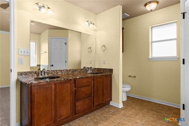 Building Photo - 5705 Bald Ridge Ct
