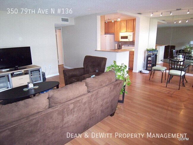 Building Photo - 350 79th Ave N