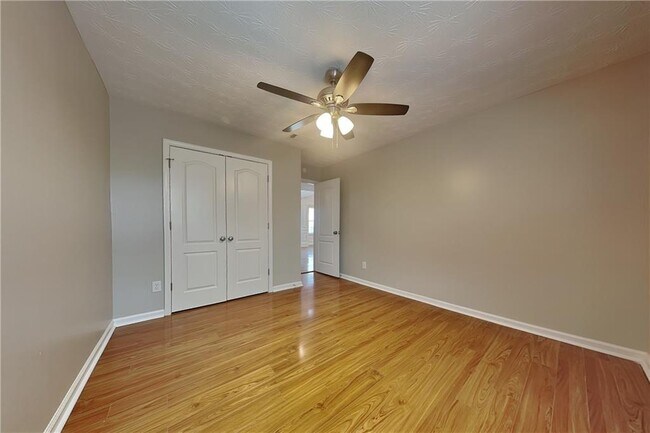 Building Photo - 2693 Austin Ridge Dr NE