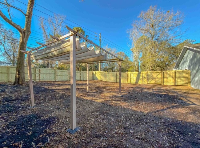 Building Photo - 1801 Meriadoc Rd