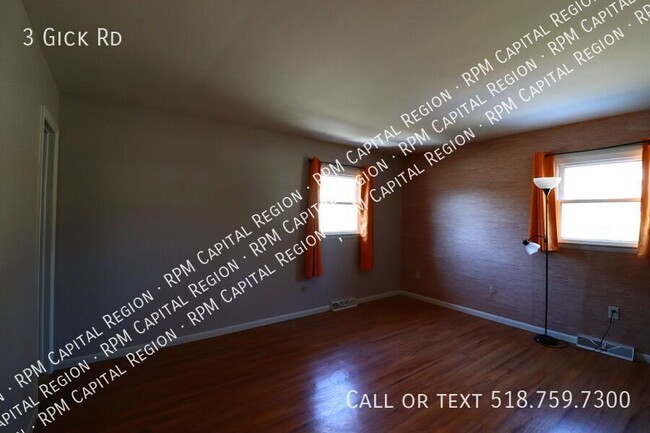 Building Photo - 3 Gick Rd