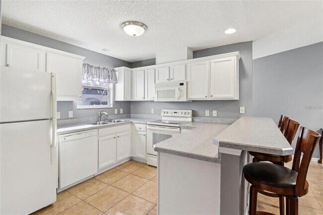 Building Photo - 8544 SE 177th Bartram Loop