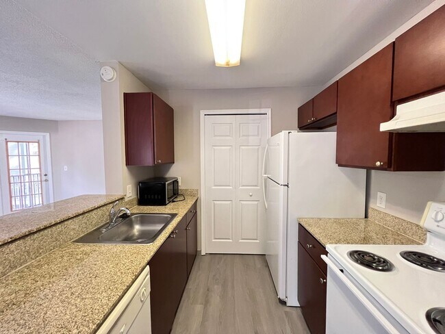 Building Photo - Great Apartment for rent!
