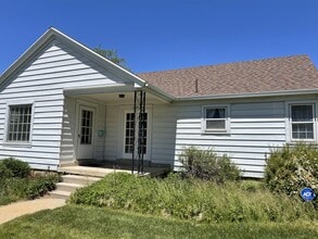 Building Photo - 1547 S Hollywood Ave