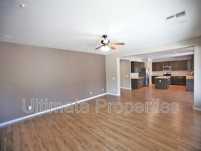 Building Photo - 14482 W La Reata Ave