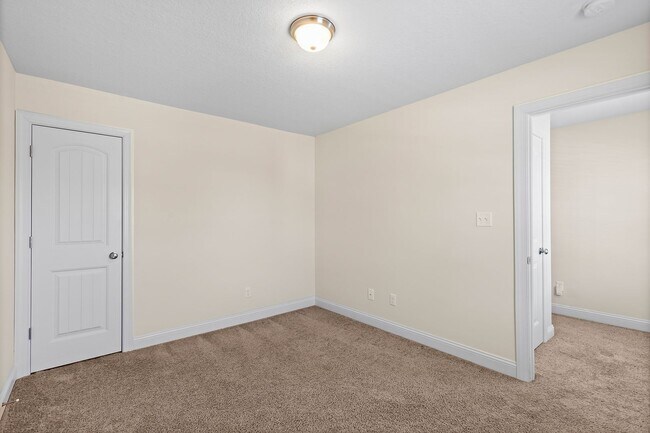 Building Photo - 304 Little Egret Ln