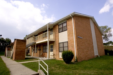 Primary Photo - Hunt Manor