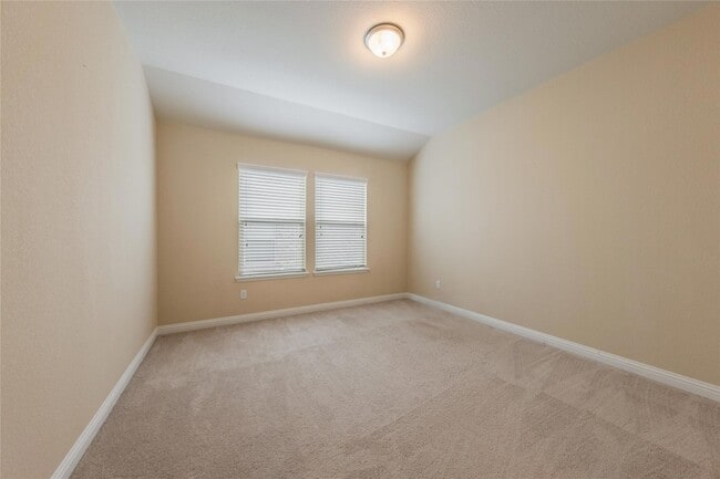 Building Photo - 1920 Mary Ella Dr