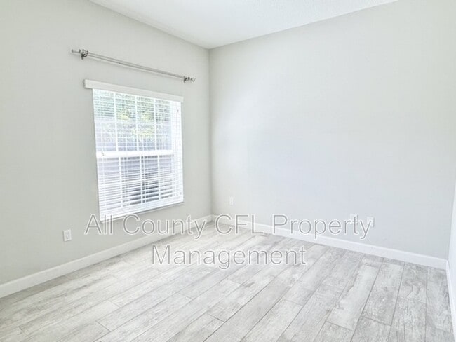 Building Photo - 2408 Corrine Dr