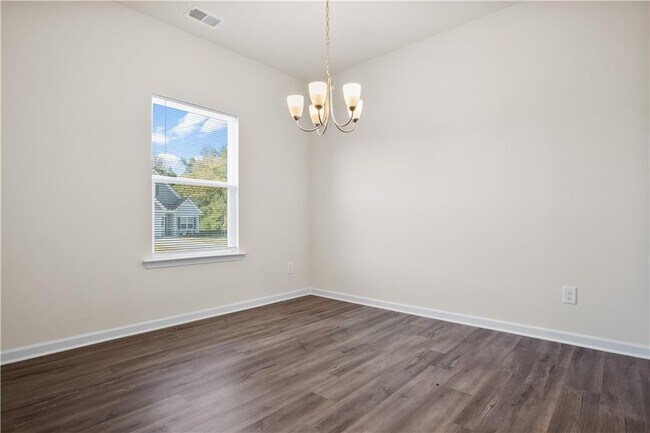 Building Photo - 127 Marion Dr