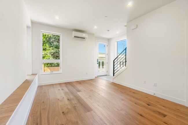 Building Photo - Brand New Construction! 2 Bedroom 2.5 Bath...