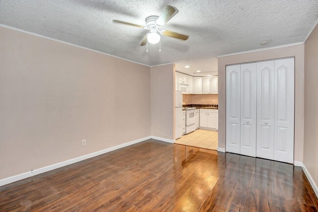 Building Photo - Studio Condo for Rent in Orlando!