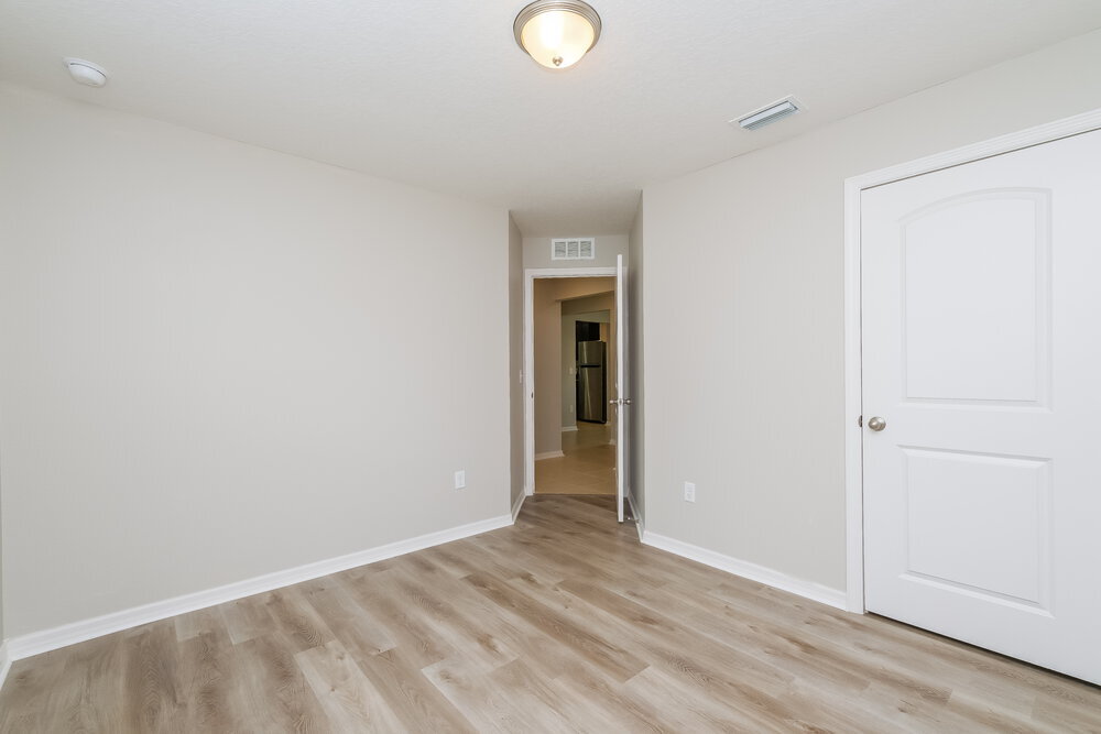Building Photo - 8349 Silverbell Loop