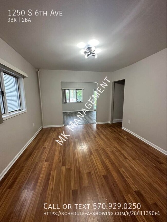 Building Photo - 1250 S 6th Ave