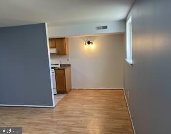 Building Photo - 1713 Scotchbrook Dr