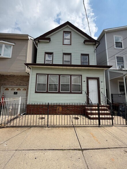 Building Photo - 155 E Jersey St