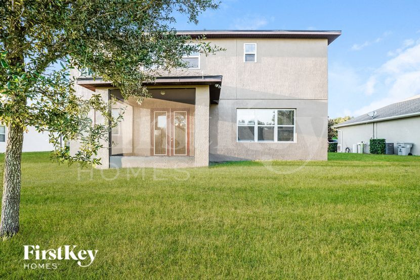 Building Photo - 3708 Statham Dr